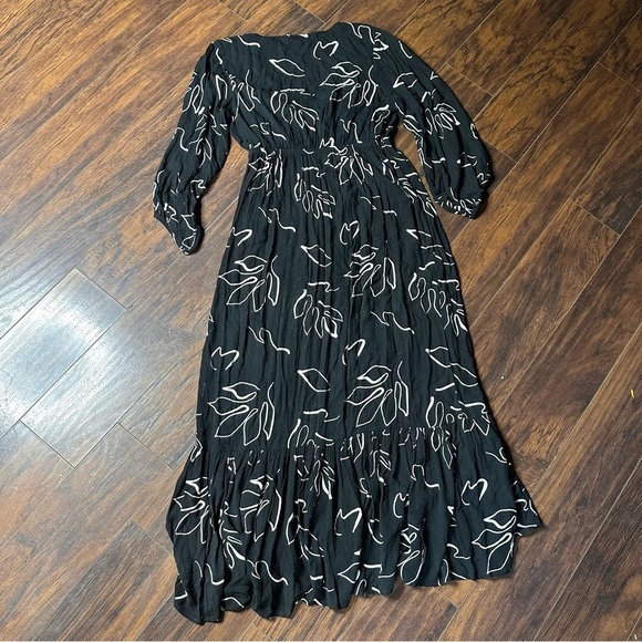 Z Supply Black Floral Celina Abstract Maxi Dress - Picture 2 of 6